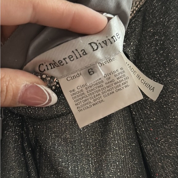 Prom Dress - Picture 5 of 6